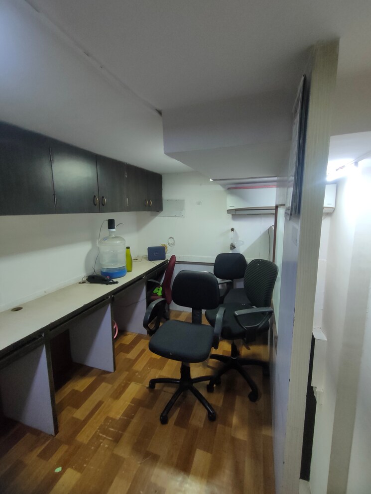 Team Area, haware-centurion-mall Commercial Office Space 212 Sq.Ft. In Nerul Sector 19a Navi Mumbai 5562748