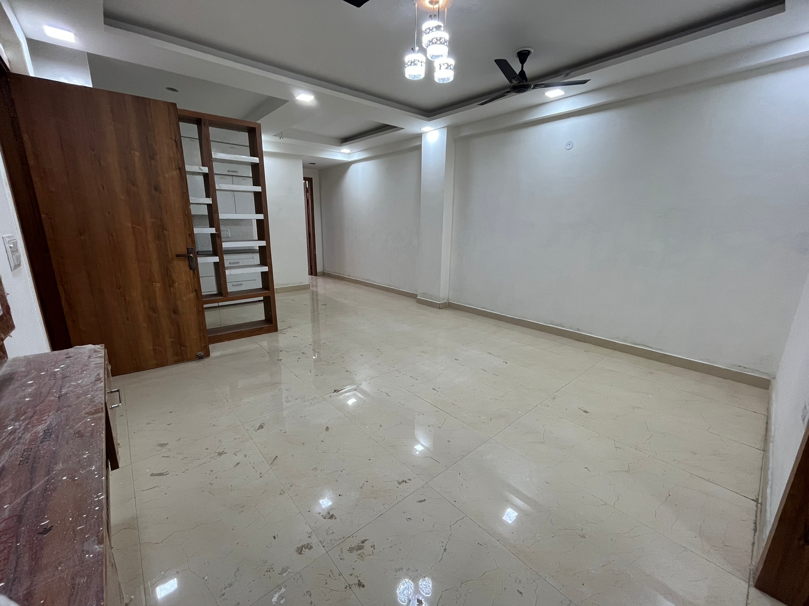 Resale 2 Bedroom 950 Sq.Ft. Apartment in Palm sunrise, Bamheta ...