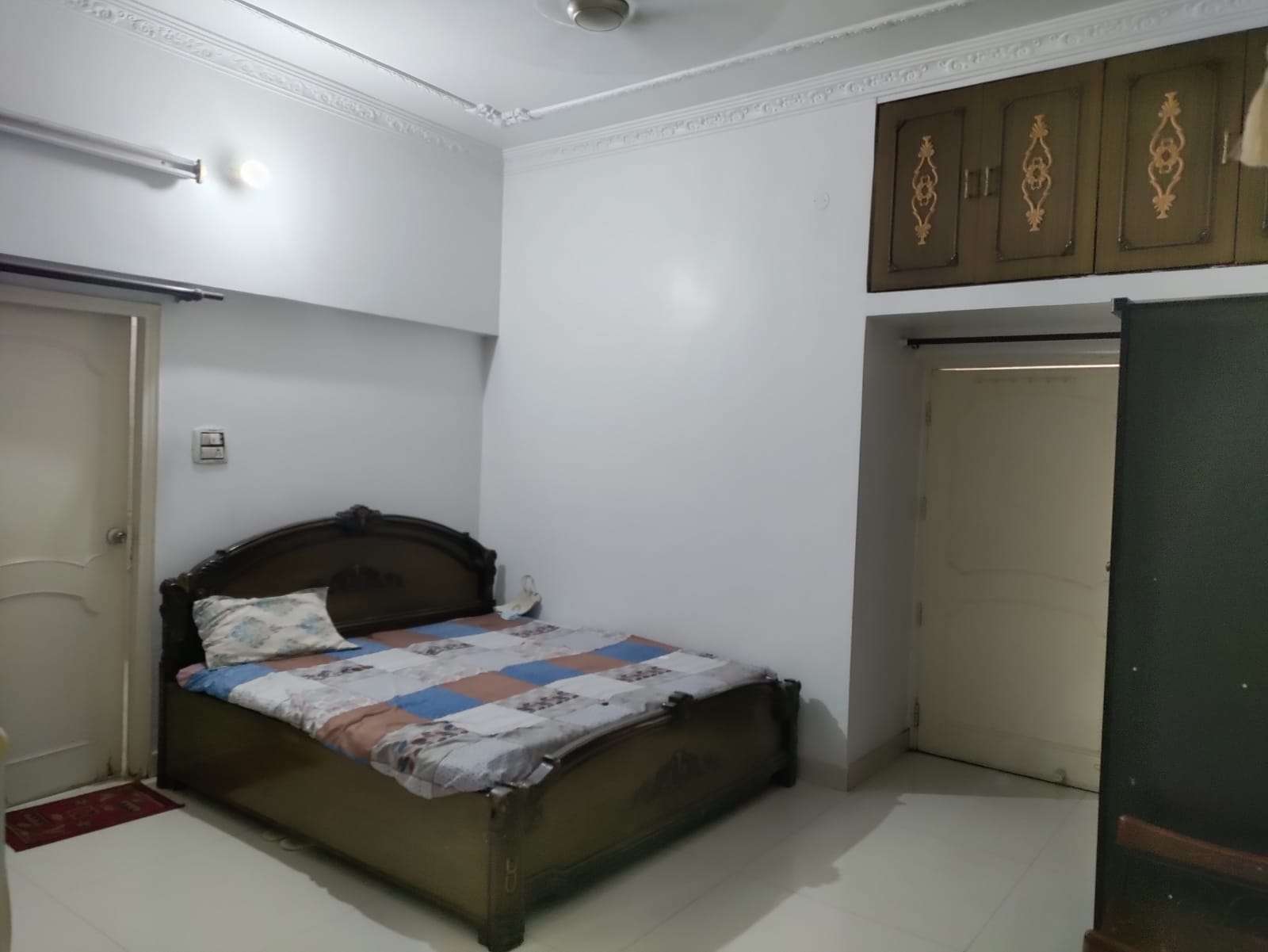 Rental 1 Bedroom 500 Sq.Ft. Apartment in Laxmi Nagar Delhi 5565173