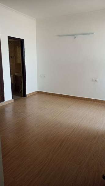 2 BHK Apartment For Resale in Sector 100 Noida 5565343