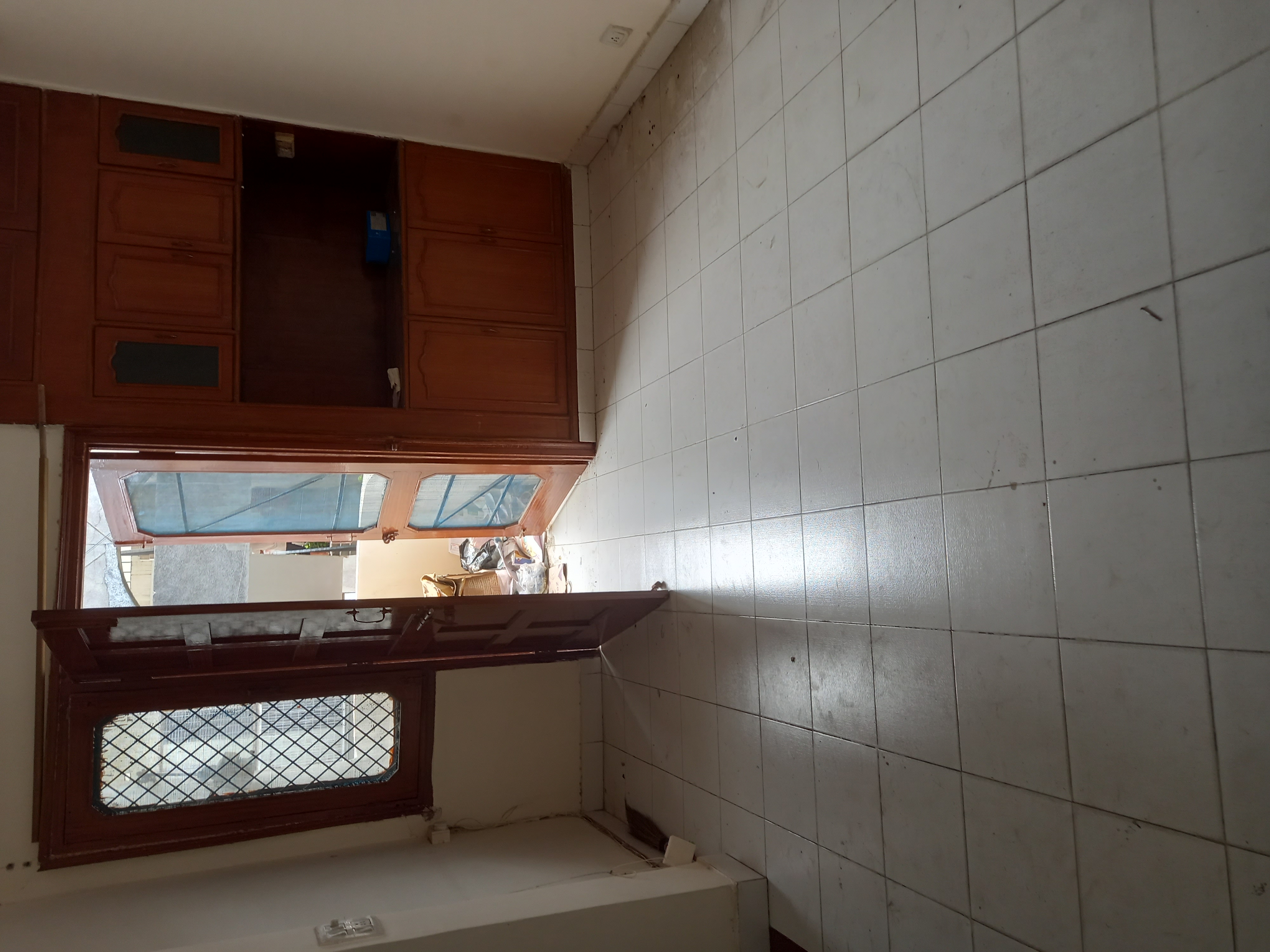 Resale 3 Bedroom 1400 Sq.Ft. Apartment in Ip Extension Delhi 5568961