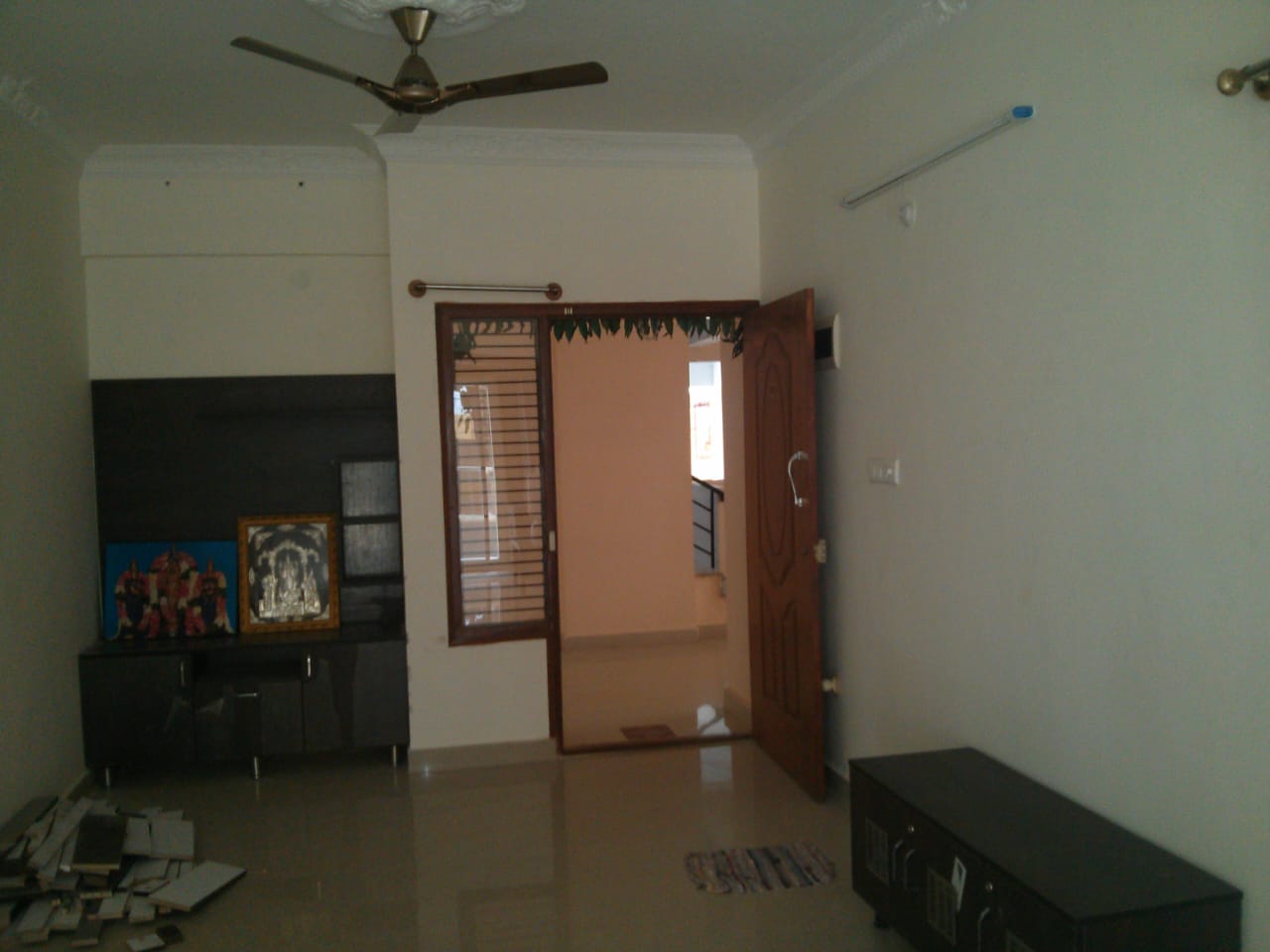 Resale 3 Bedroom 1500 Sq.Ft. Villa in Electronic City Bangalore 6005093