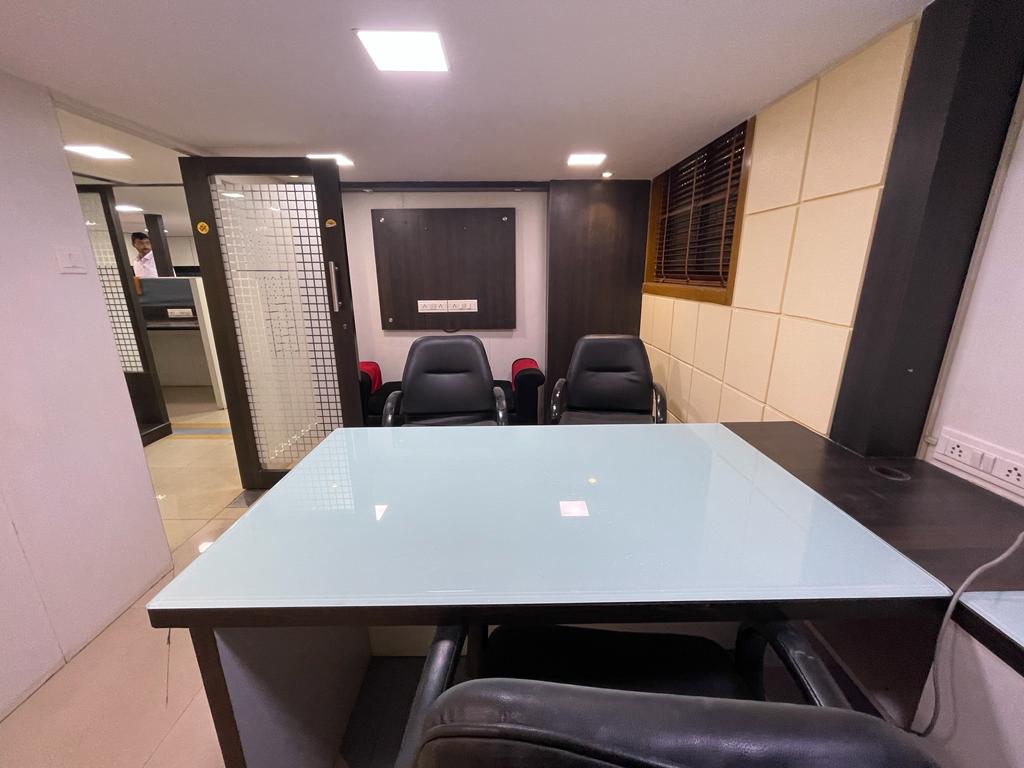 Office Space For Rent in Knox Plaza