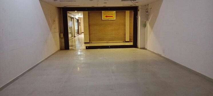 Room, rustomjee-eaze-zone-mall Commercial Office Space 720 Sq.Ft. In Malad West Mumbai 5572761