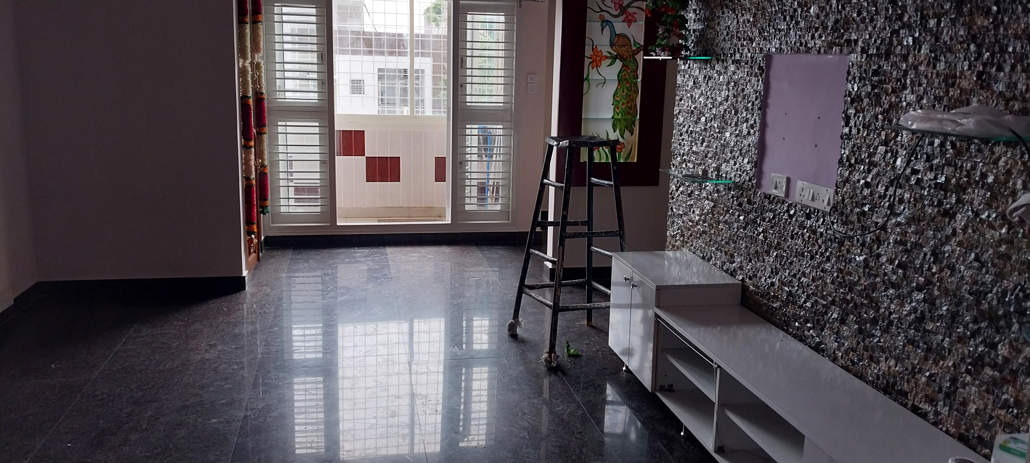 Rental 3 Bedroom 1300 Sq.Ft. Apartment in Srinivasa Nagar Bangalore