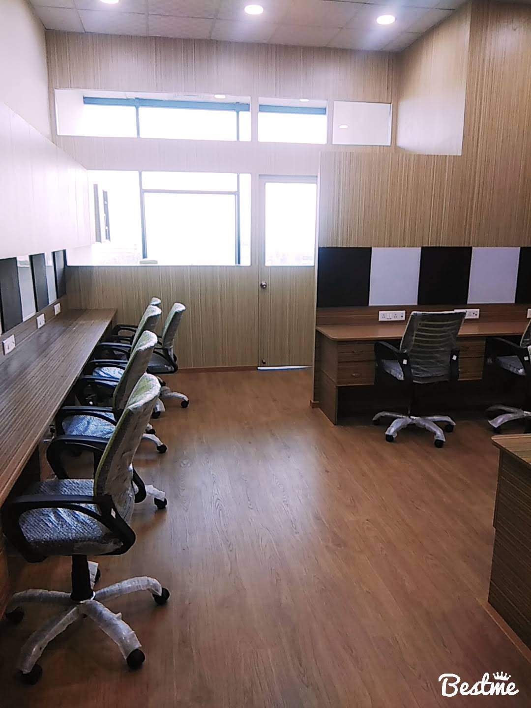 Resale Commercial Office Space 4500 Sq.Ft. in Ahura Centre, Andheri
