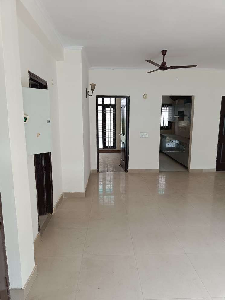 3 Bedroom 270 Sq.Yd. Builder Floor in Sector 89 Faridabad