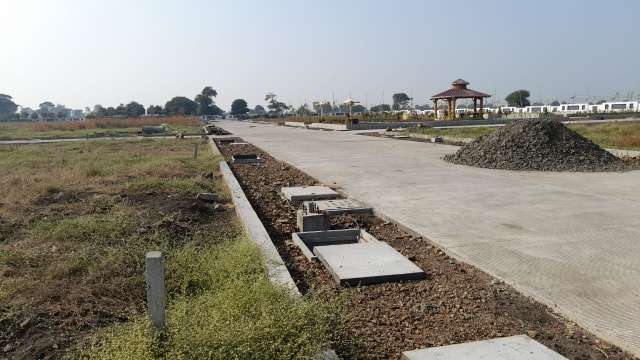 1000 Sq.Yd. Plot in Ab Bypass Road Indore