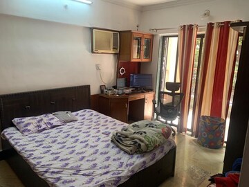 Bedroom in 2 BHK Apartment at Flower Valley Apartment, Wanowrie – for Rent