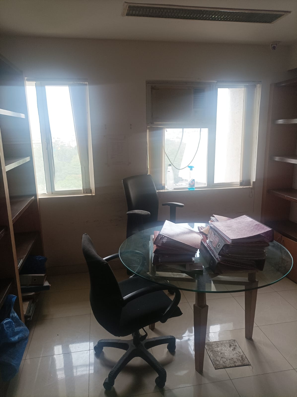 Rental Commercial Office Space 1329 Sq.Ft. in Mittal Court, Nariman