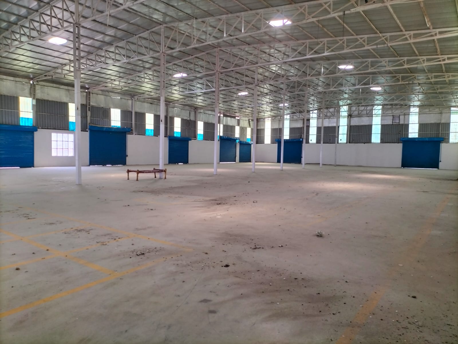 Rental Commercial Warehouse 17000 Sq.Ft. in Bari Brahmana Jammu 5625186