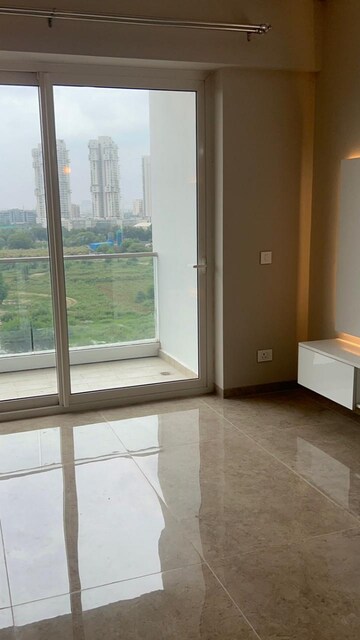 Room in 2 BHK Apartment at Emaar Digi Homes, Sector 62 – for Rent