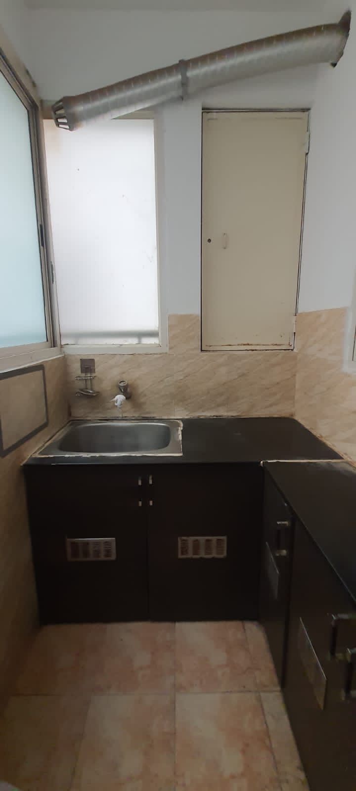 Rental 3 Bedroom 1700 Sq.Ft. Apartment in Nitesh Flushing Meadows