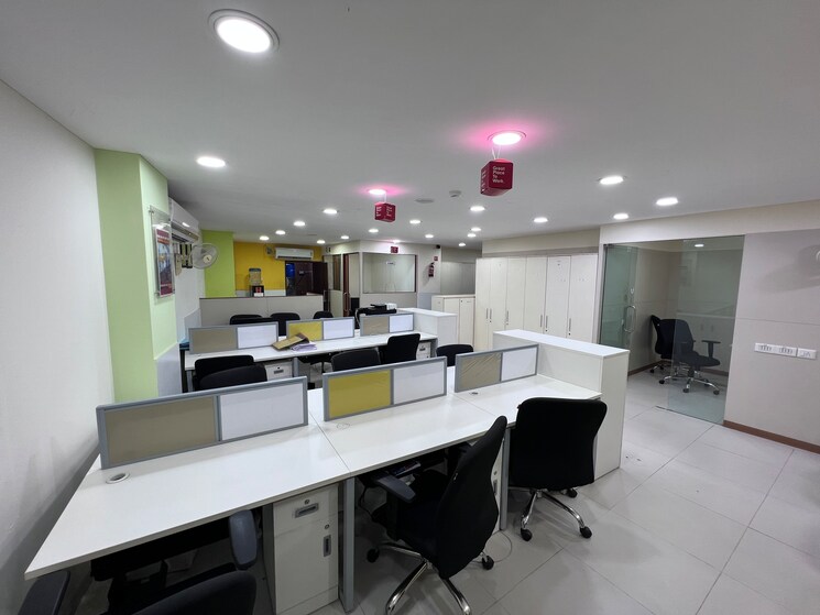 Team Area, navrangpura Commercial Office Space 21000 Sq.Ft. In Navrangpura Ahmedabad 5631316