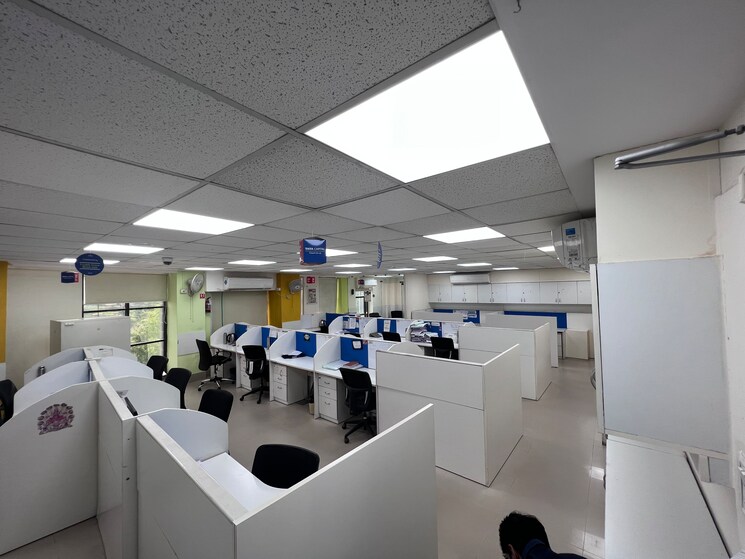 Team Area, navrangpura Commercial Office Space 21000 Sq.Ft. In Navrangpura Ahmedabad 5631316