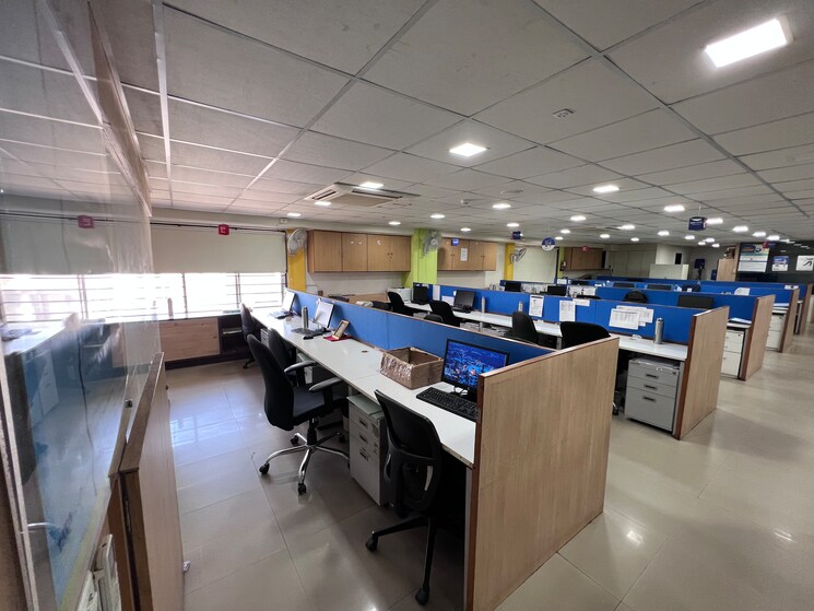 Team Area, navrangpura Commercial Office Space 21000 Sq.Ft. In Navrangpura Ahmedabad 5631316