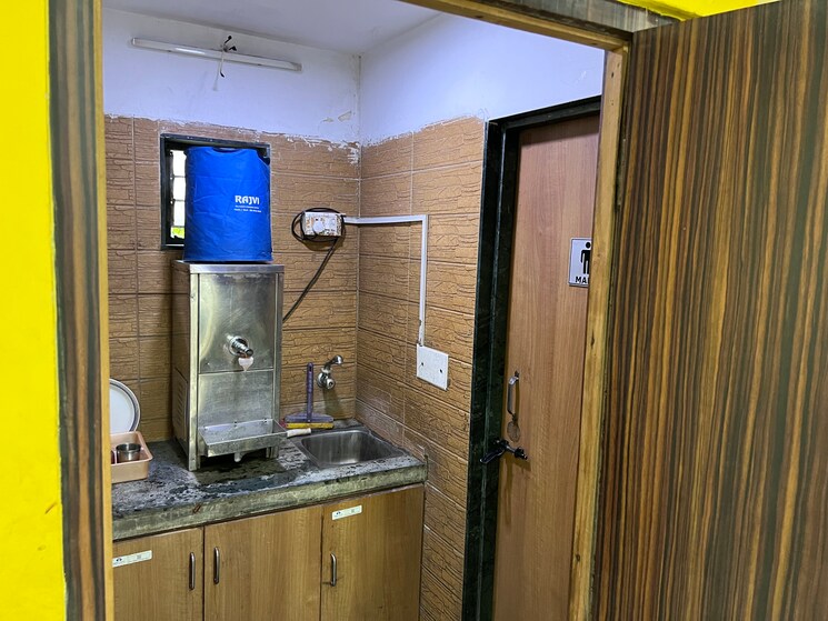 Other, navrangpura Commercial Office Space 21000 Sq.Ft. In Navrangpura Ahmedabad 5631316