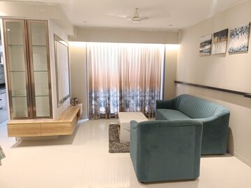 Living Room in 2.5 BHK Apartment at Qualitas La Queen, Ulwe Sector 18 – for Sale