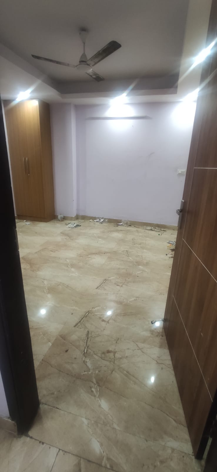 Rental 3 Bedroom 125 Sq.Yd. Builder Floor in Hargobind Enclave