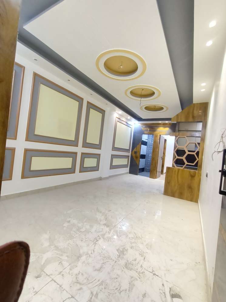 2.5 Bedroom 800 Sq.Ft. Builder Floor in Shastri Nagar Delhi