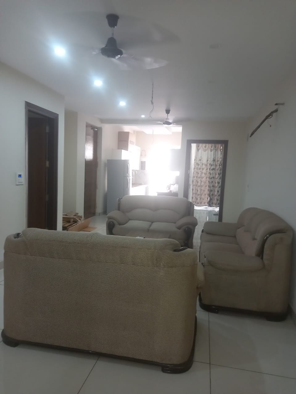 Rental 3 Bedroom 1850 Sq.Ft. Builder Floor in Maxxus Elanza, Ghazipur