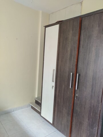 Room in 3 BHK Apartment at Pashan Sus Road – for Rent