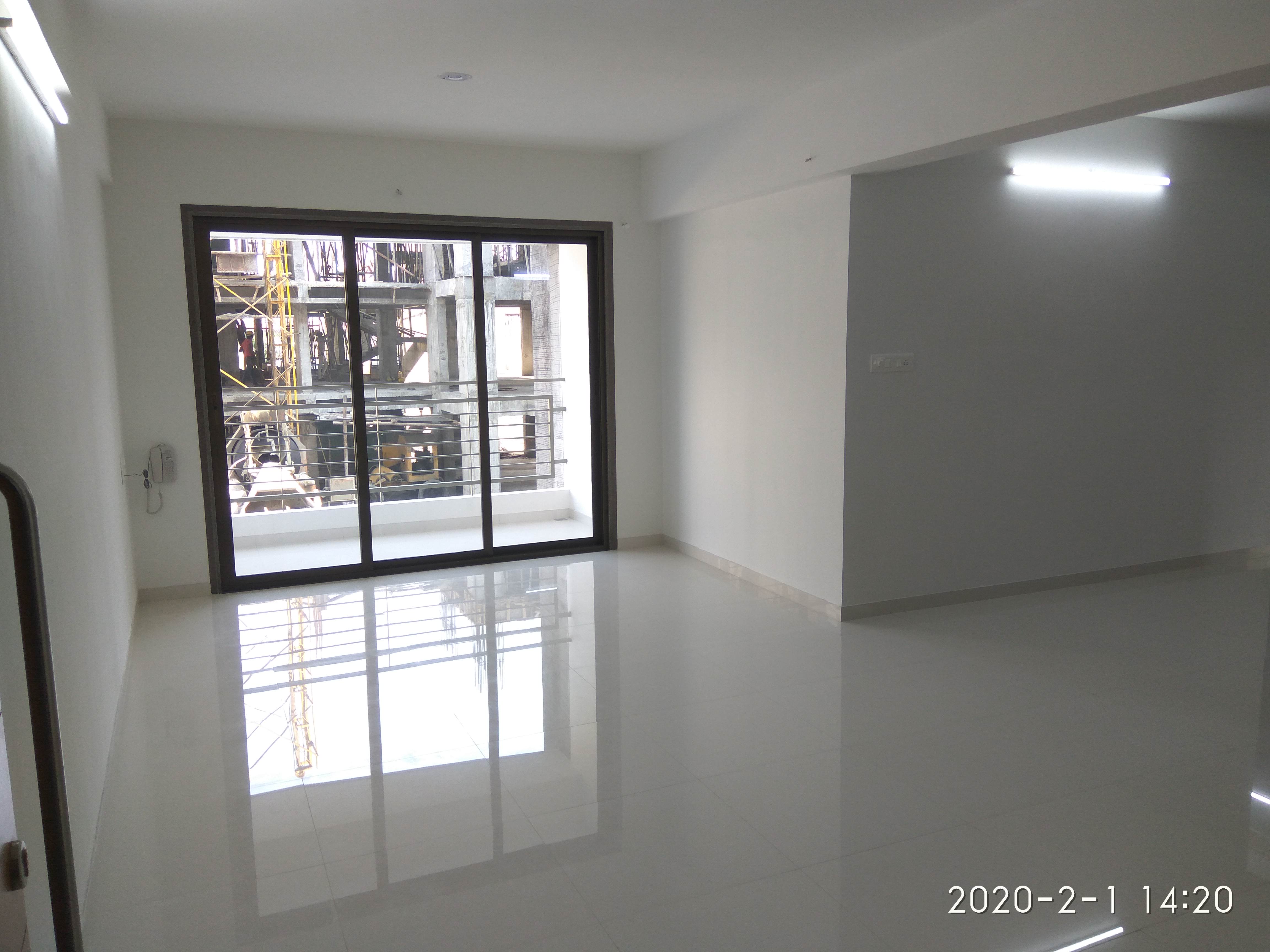 Rental 3 Bedroom 1850 Sq.Ft. Apartment in Althan Surat 5865473