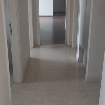 Room in 3 BHK Apartment at Ireo Victory Valley, Sector 67 – for Rent