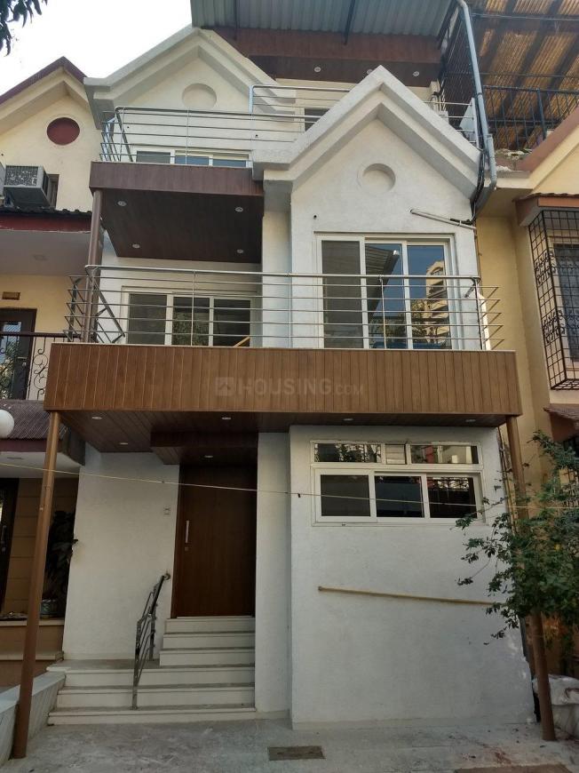 Resale 3 Bedroom 3100 Sq.Ft. Villa in Hiranandani Gardens Eden
