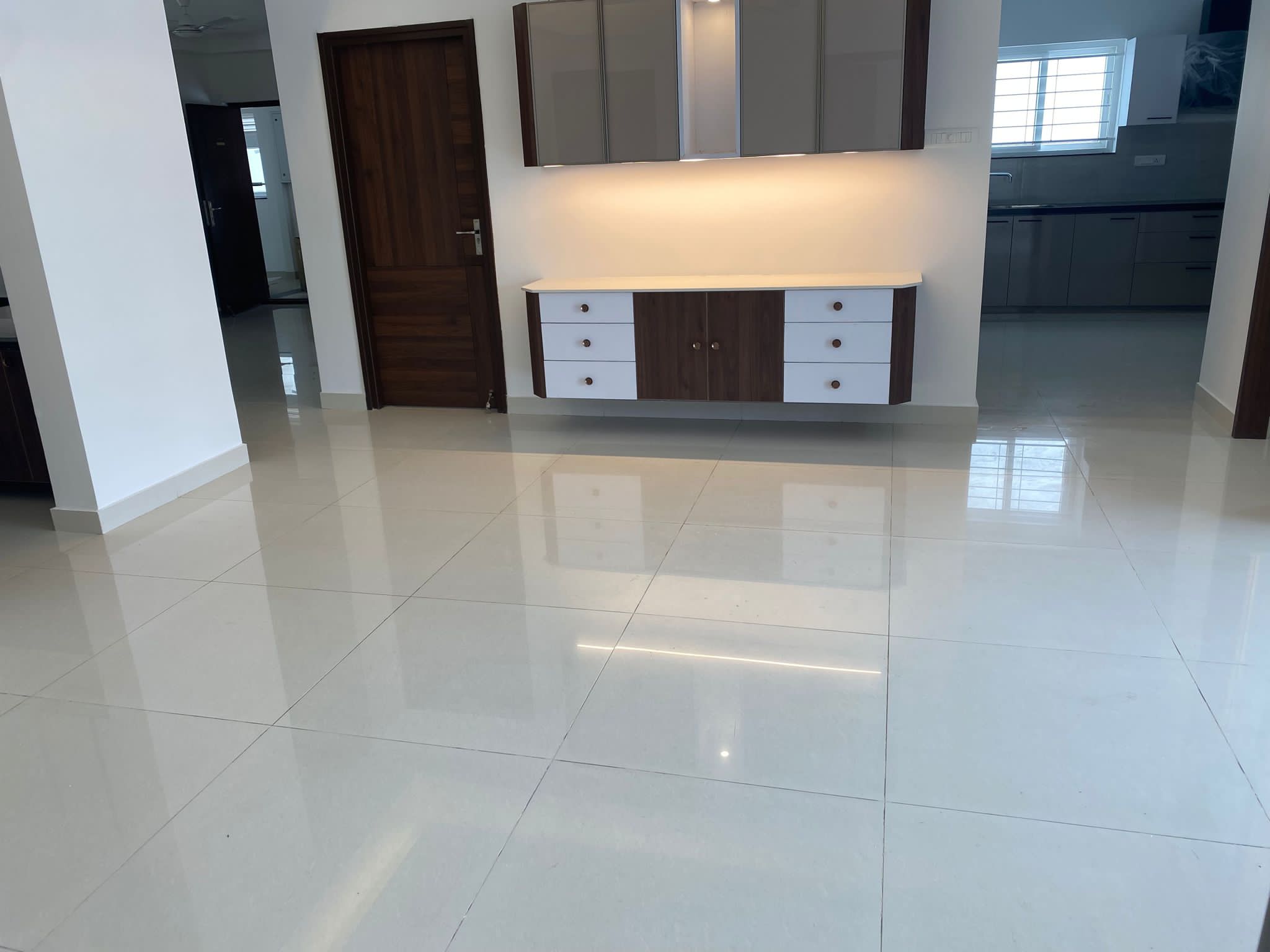 Resale 3 Bedroom 2040 Sq.Ft. Apartment in Ramky Towers Gachibowli