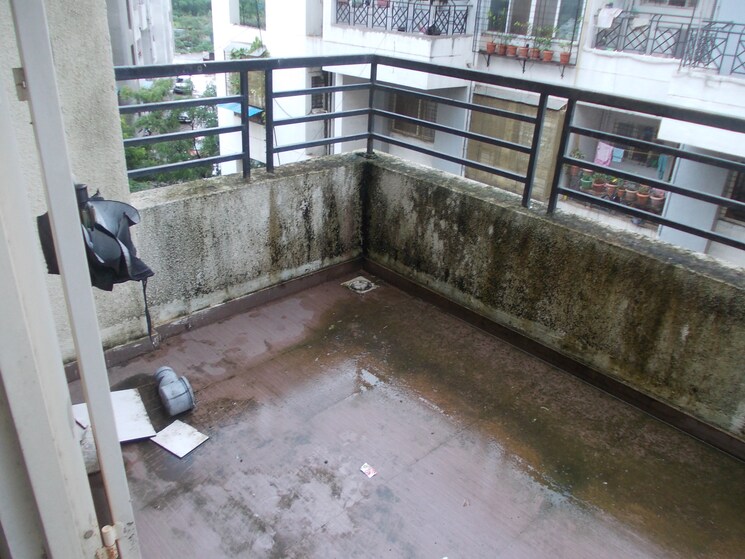 Balcony, om-praangan 1 Bedroom 595 Sq.Ft. Apartment In Ambegaon Budruk Pune 5656847
