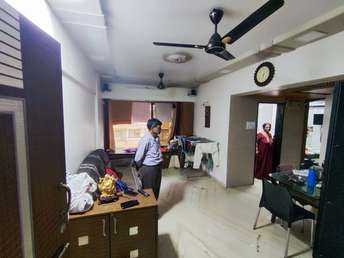 2 BHK Apartment For Resale in Shyam Kunj CHS Kandivali Kandivali West Mumbai 5658689