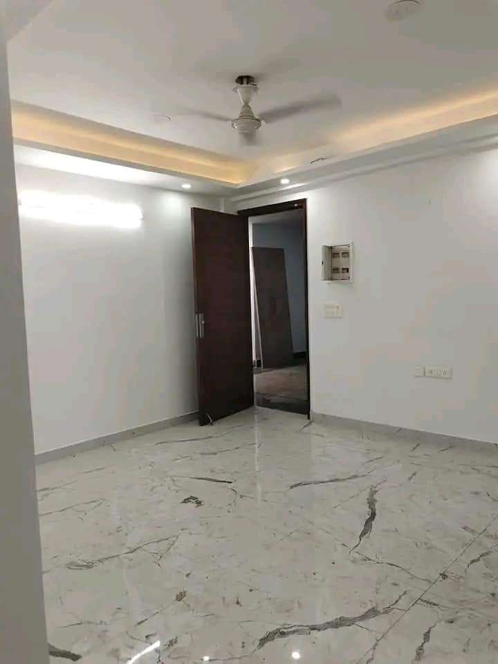 Builder Floor For Krishna Park