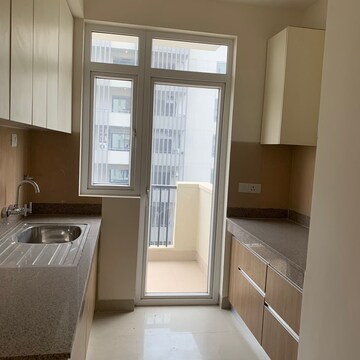 Kitchen in 3.5 BHK Apartment at Emaar Emerald Estate, Sector 65 – for Rent