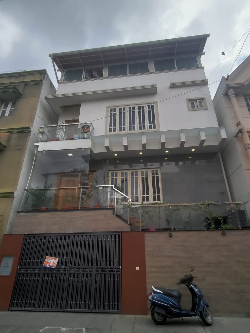 Resale 6 Bedroom 4800 Sq.Ft. Independent House in Srinivasa Nagar