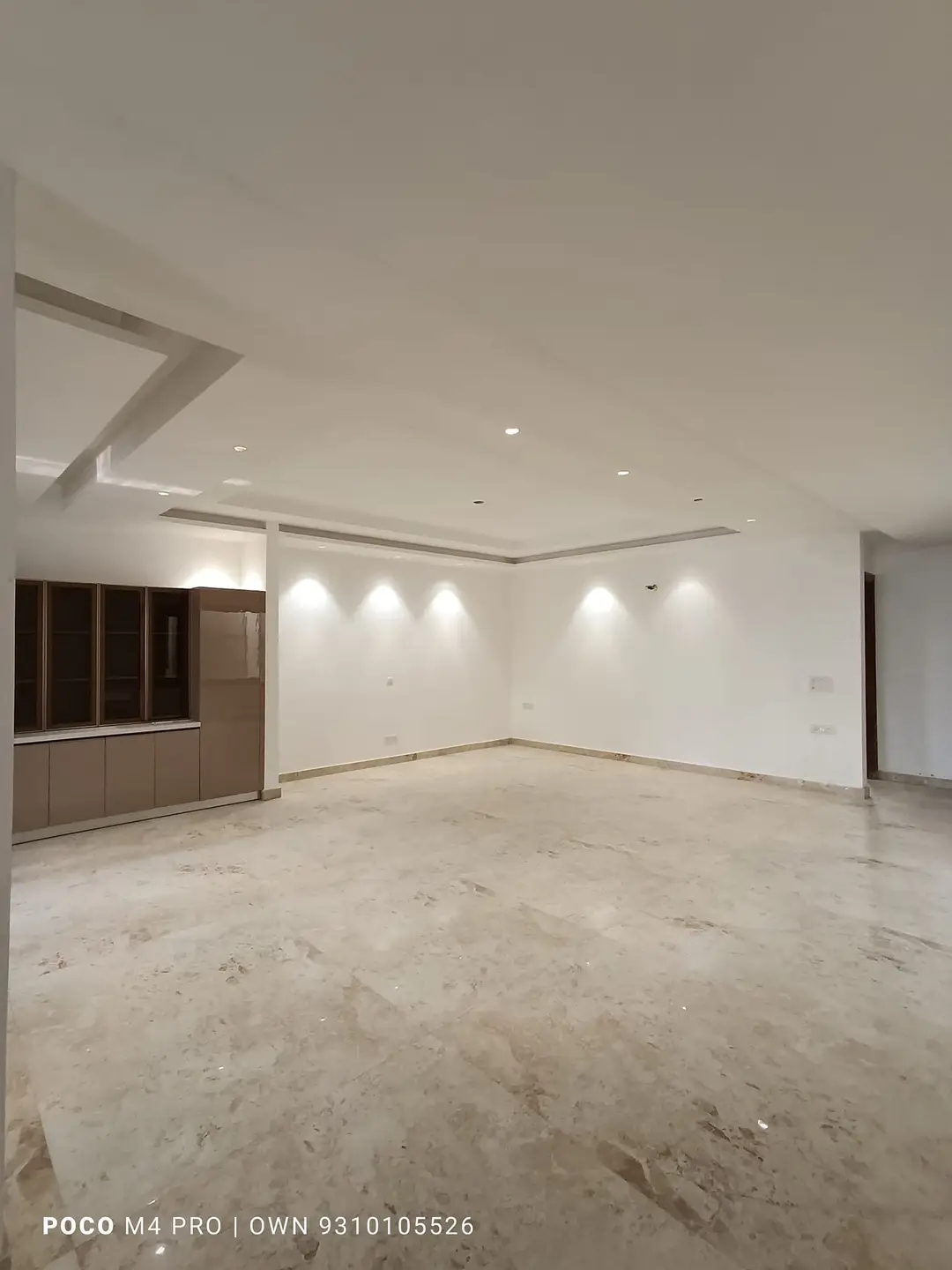 Resale 5 Bedroom 900 Sq.Yd. Builder Floor in Geetanjali Enclave Delhi