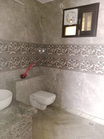 Bathroom in 3 BHK Builder Floor at Janakpuri – for Rent