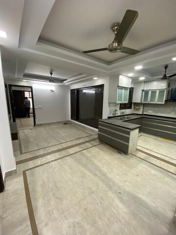 4 BHK Builder Floor For Rent in Janakpuri