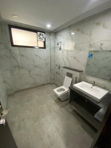 Bathroom in 4 BHK Builder Floor at Janakpuri – for Rent