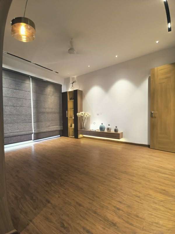 4 Bedroom 350 Sq.Yd. Builder Floor in Mayfield Garden Gurgaon