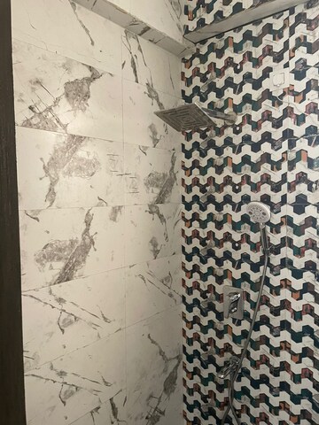 Bathroom in 3.5 BHK Builder Floor at Ansal Sushant Lok I, Sector 43 – for Rent