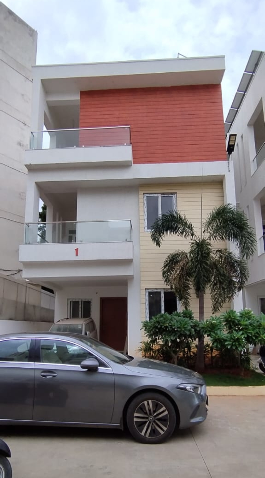 Resale 5 Bedroom 3800 Sq.Ft. Villa in Narsingi Hyderabad 5752077