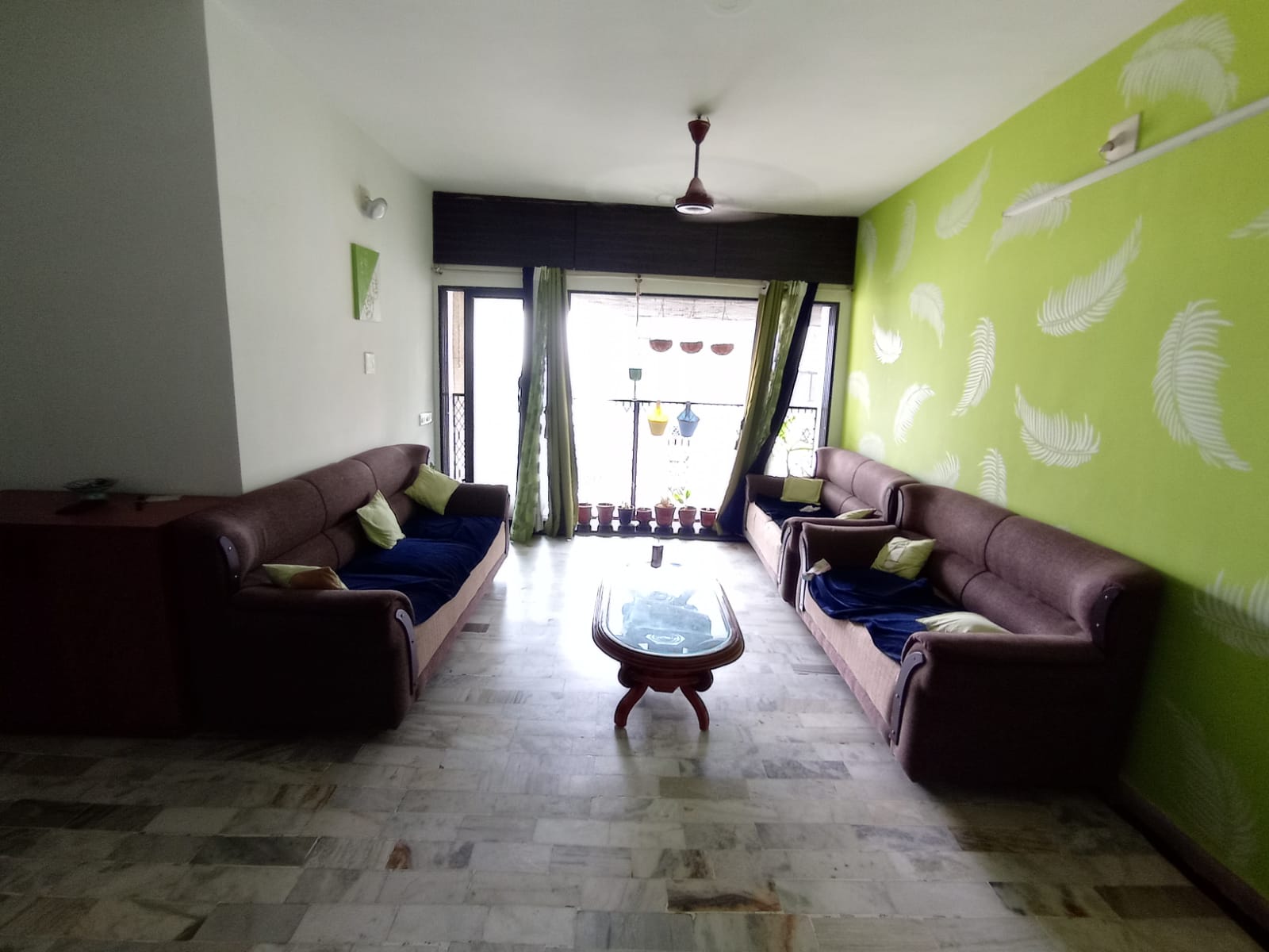 Rental 3 Bedroom 1620 Sq.Ft. Apartment in Goyal Intercity, Memnagar