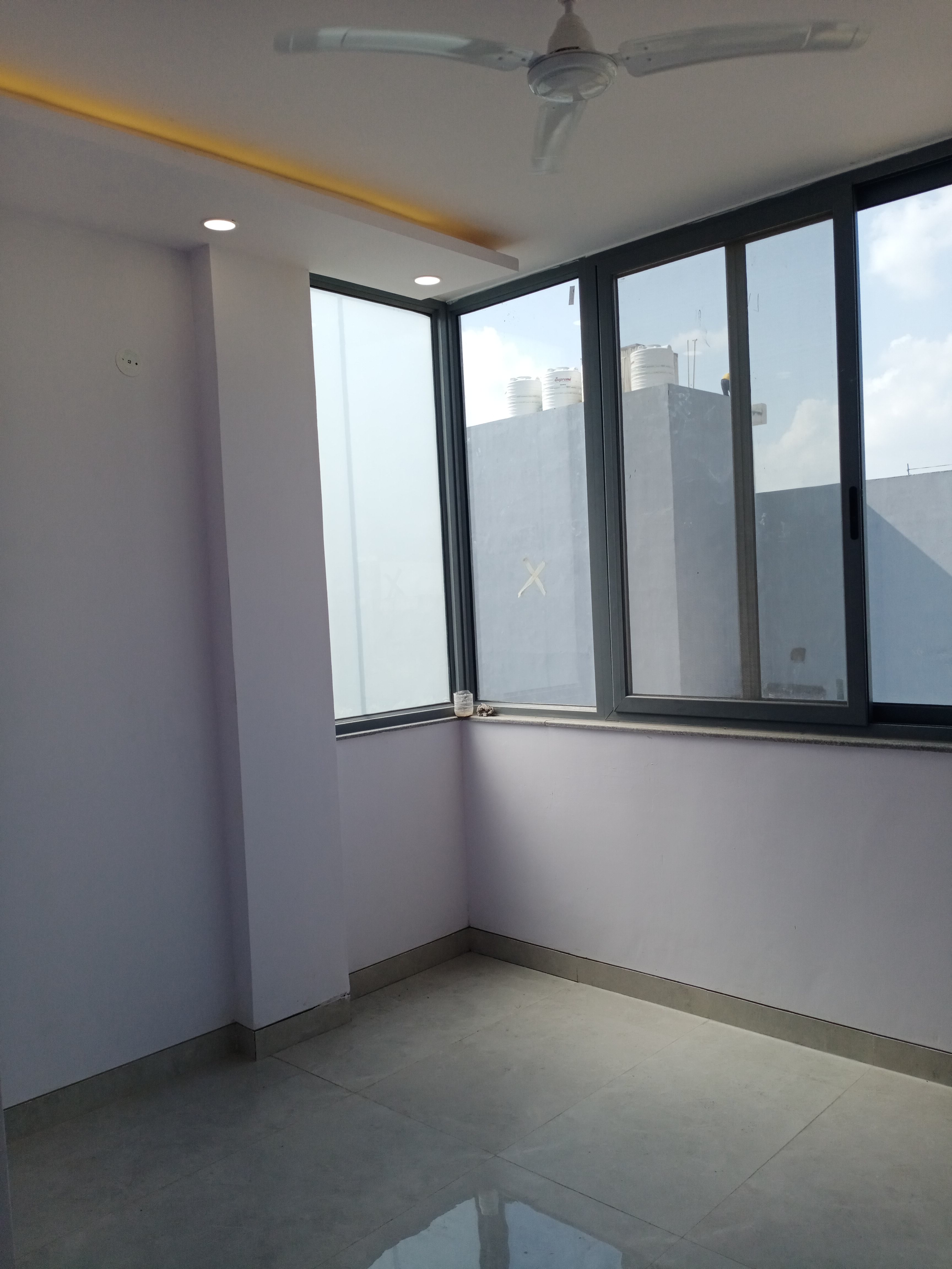 2348+ 3 BHK Flats for sale near Paras Petroleum, Sector 10A Gurgaon.