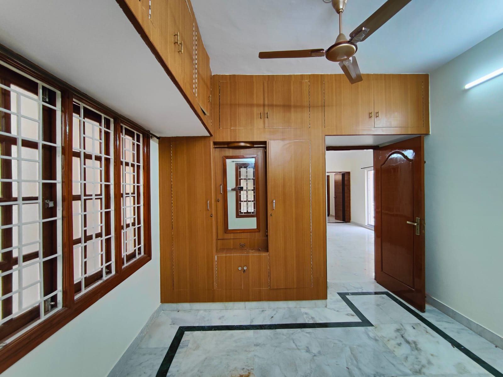 Rental 4 Bedroom 2500 Sq.Ft. Independent House in Sadashiva Nagar