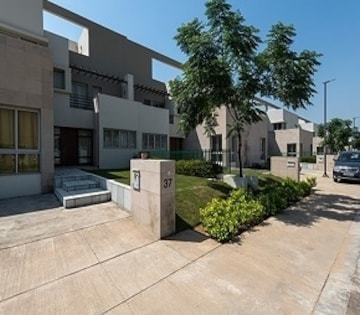 3.5 BHK Villa For Sale in Vatika Signature Villas, Sector 82