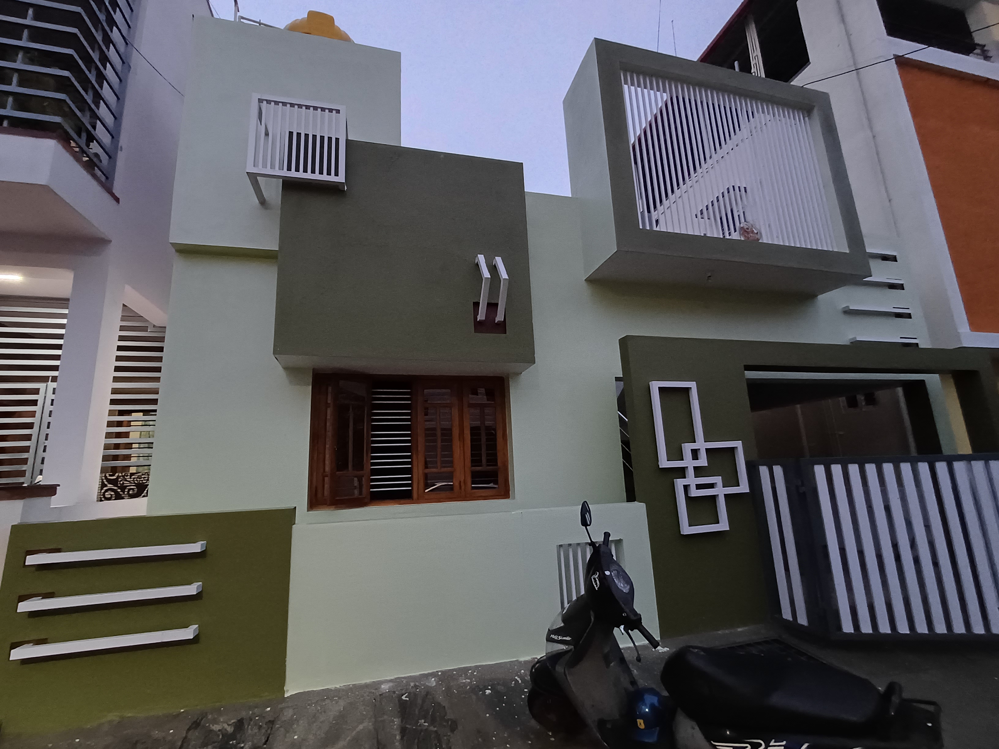 Resale 2 Bedroom 1200 Sq.Ft. Independent House in Gopalagowda Extension