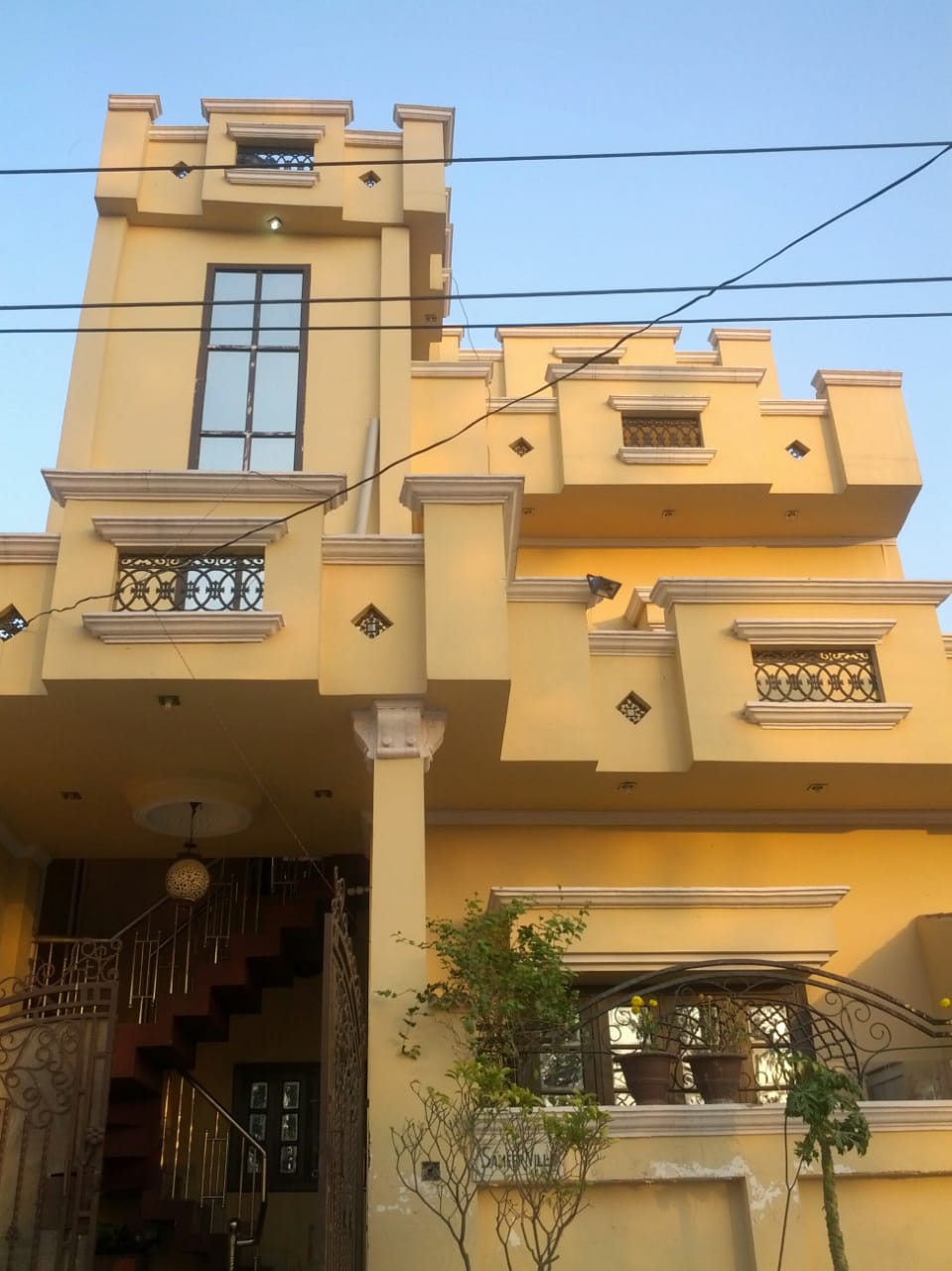 Resale 6 Bedroom 2700 Sq.Ft. Independent House in Matiyari Lucknow