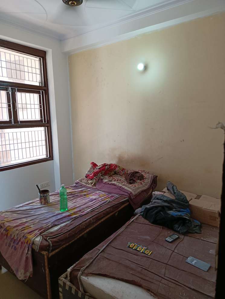 3 Bedroom 1350 Sq.Ft. Builder Floor in Vaishali Sector 4 Ghaziabad