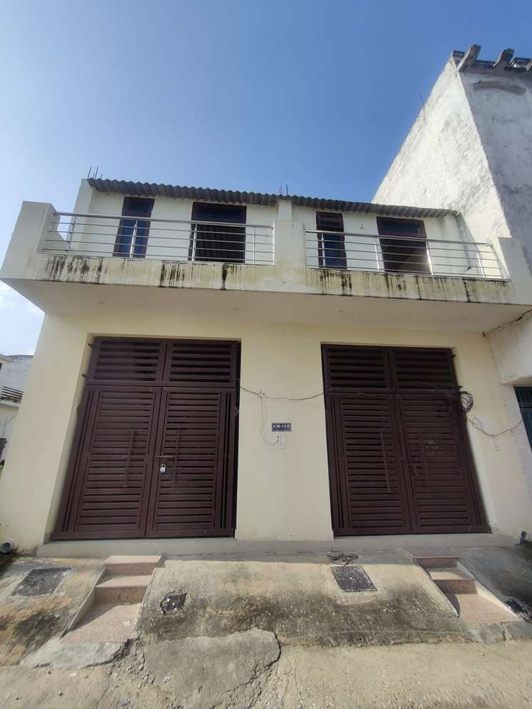 2 Bedroom 65 Sq.Yd. Independent House in Maruti Kunj Gurgaon